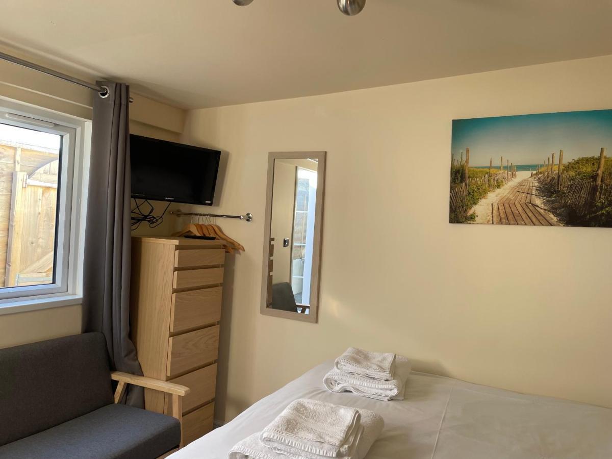 Auntie Bett'S - Cosy Double Ensuite Room With Mini Kitchen Kingsbridge  Esterno foto