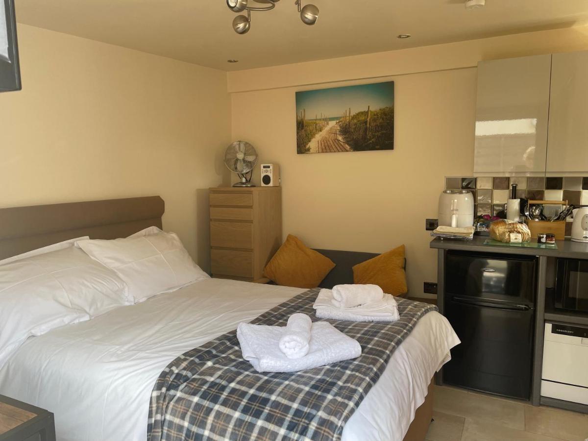 Auntie Bett'S - Cosy Double Ensuite Room With Mini Kitchen Kingsbridge  Esterno foto