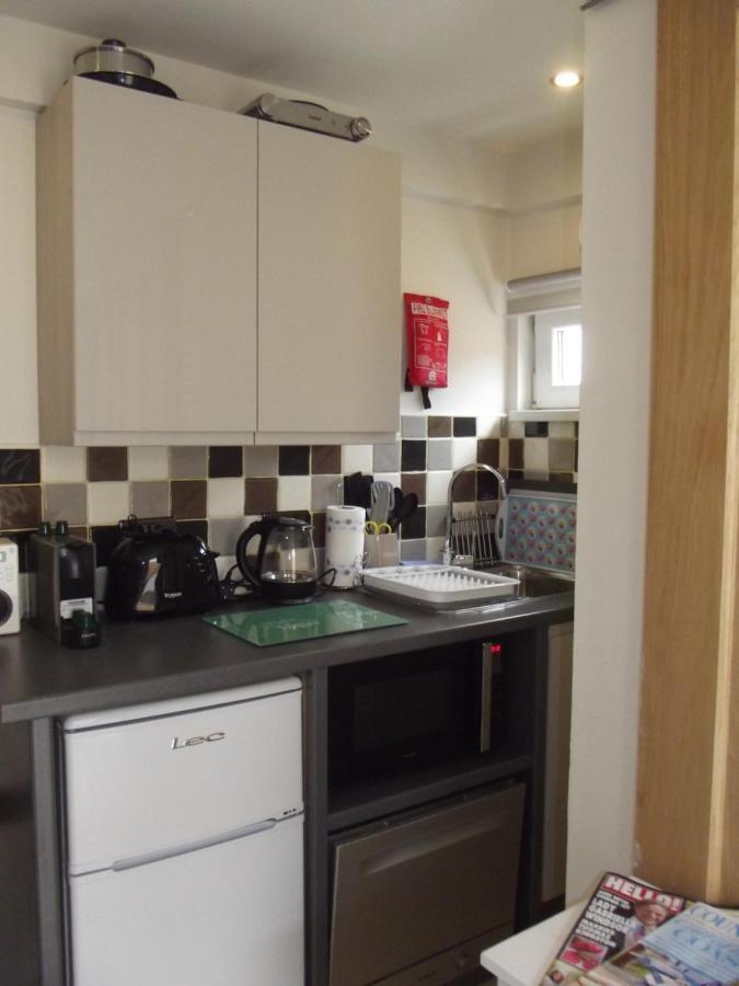 Auntie Bett'S - Cosy Double Ensuite Room With Mini Kitchen Kingsbridge  Esterno foto